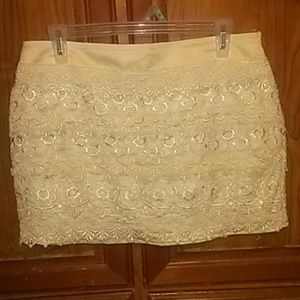 Sans Souci lacy skirt