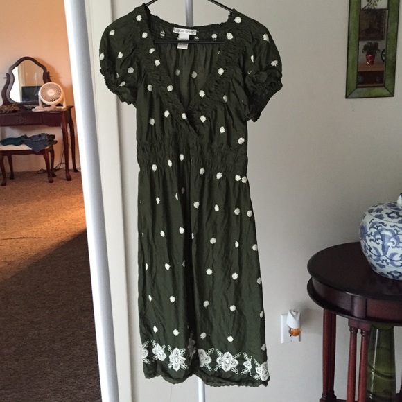 Dress - Picture 1 of 1