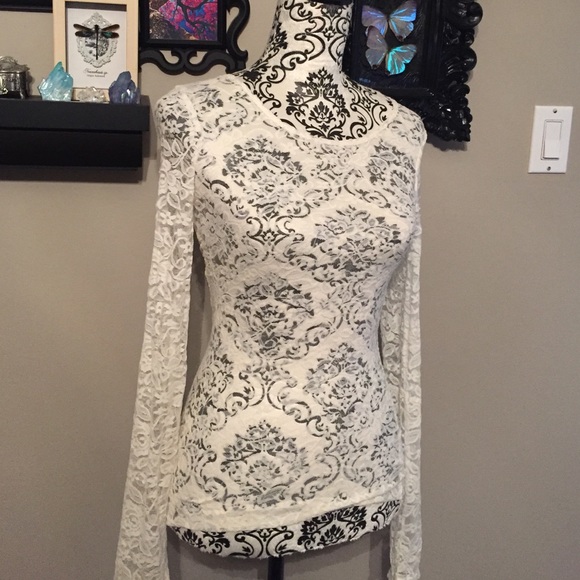 Maurice's cream lace top