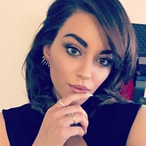 Meet your Posher, Summer