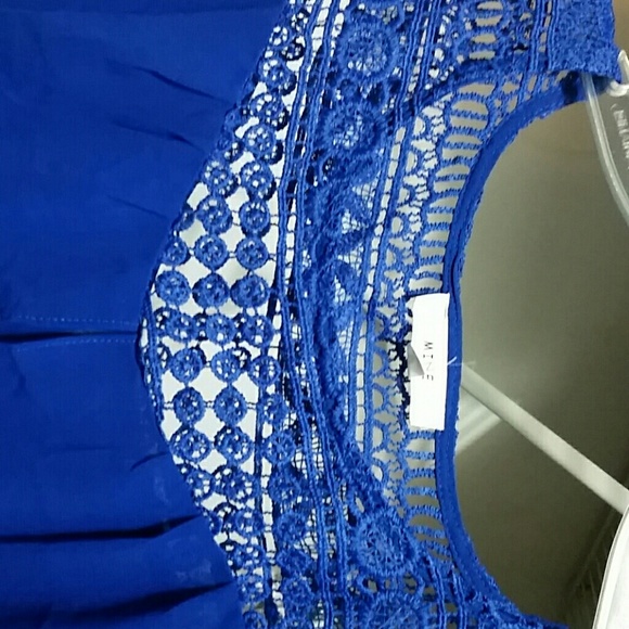 Blue blouse - Picture 3 of 4