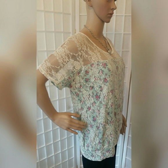 lace and floral top shirt size 0 - Picture 2 of 6