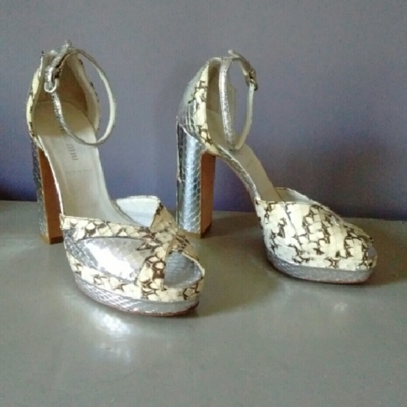 MIU MIU silver glam rock silver platform shoes! 36