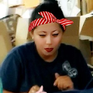 Meet your Posher, Juana