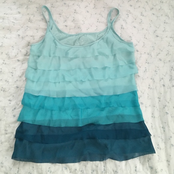 NWOT New York & Company ruffle top