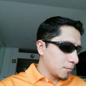 Meet your Posher, Luis