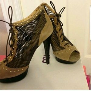 Baker shoes army green net style shoes