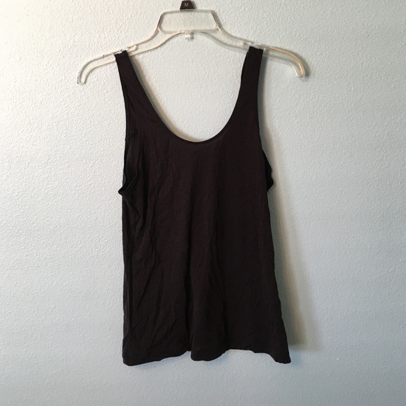 Black LuluLemon Tank - Picture 2 of 3