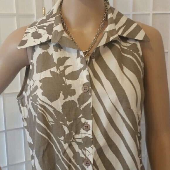 Button down sleeveless top shirt - Picture 4 of 5