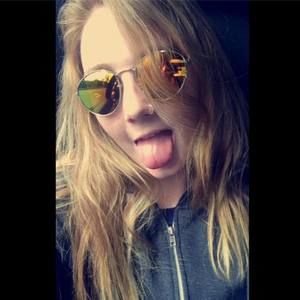 Meet your Posher, Calysta