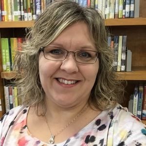 Meet your Posher, Dana