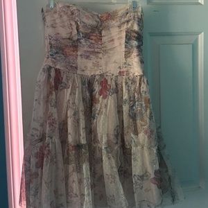 Strapless dress