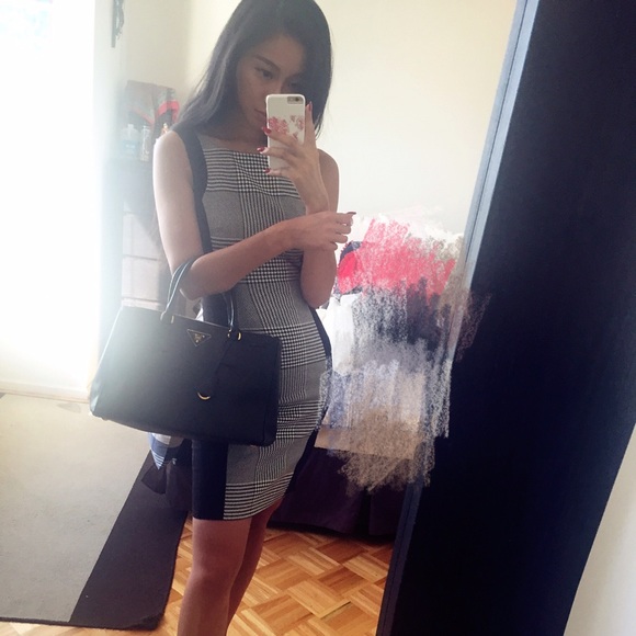 *SOLD*Amazing quality black/grey work dress size S