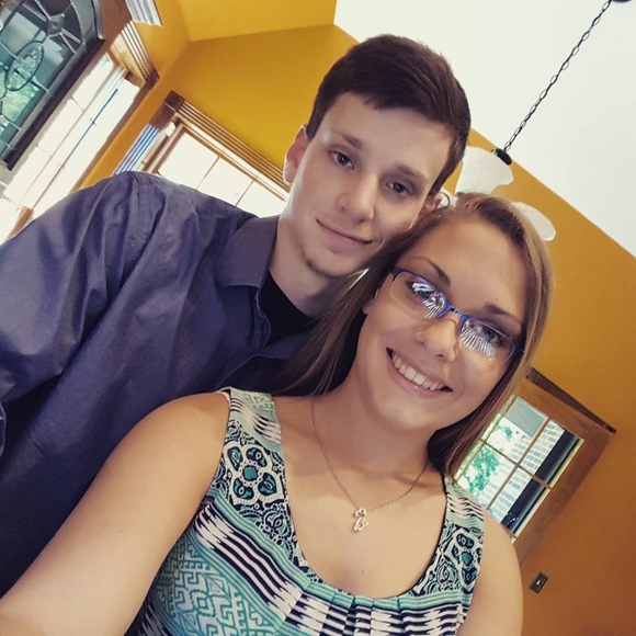 Meet your Posher, Sidney - Picture 1 of 1