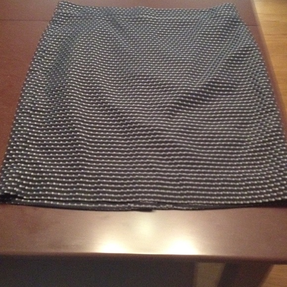 Size 10 J crew pencil skirt