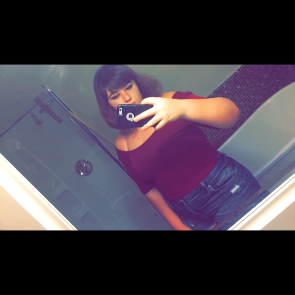 Meet your Posher, Alli