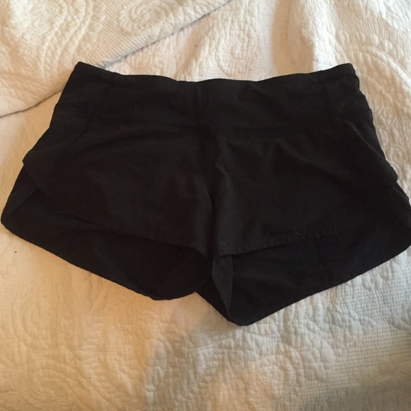Lulu lemon speed shorts size 2