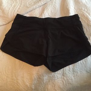 Lulu lemon speed shorts size 2