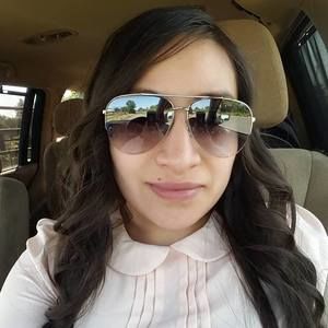 Meet your Posher, Ileana