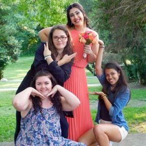 Meet your Posher, Julia