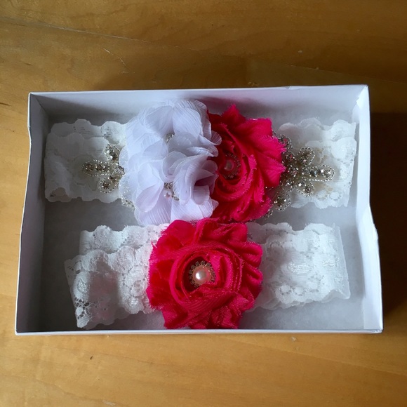 29" Lace & Chiffon Flower Garters