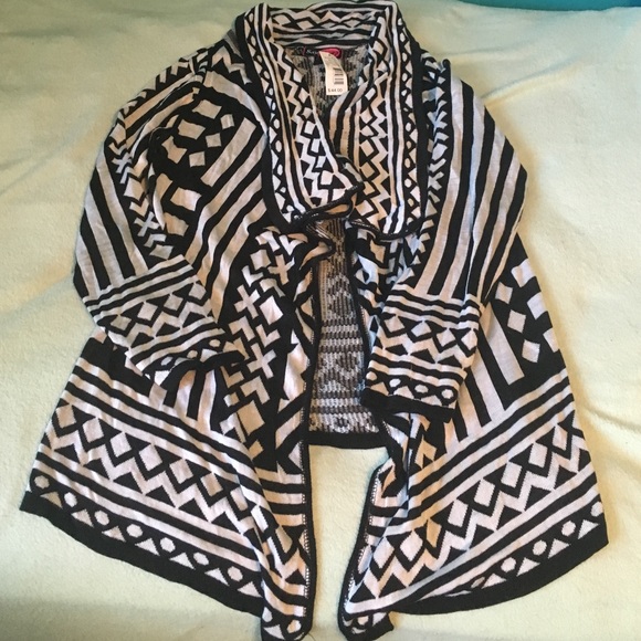 Tribal print cardigan