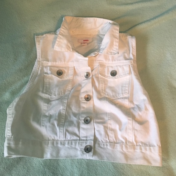 White denim vest