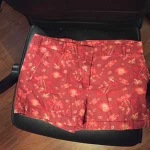 NWOT Joe Fresh palm tree shorts.