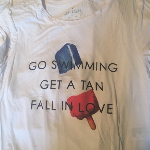 THREE GRAPHIC CROP TEES - Picture 4 of 4