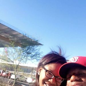 Meet your Posher, Elaine