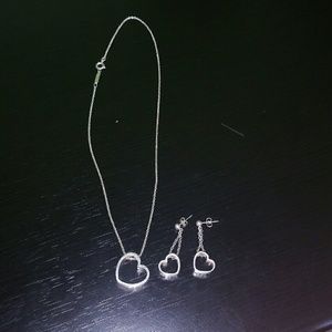 Like Tiffany & Co necklace & earrings