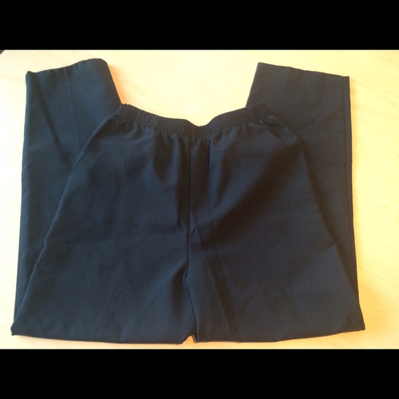Black unworn scrubs (pants) - Picture 1 of 2
