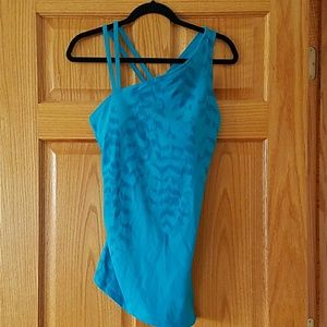 Women's Lucy workout tank