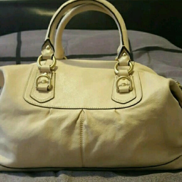 Coach Handbag SOLD - Picture 2 of 4