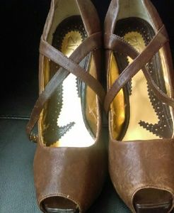 Final Sale Fun Vintage Zinc Sandal