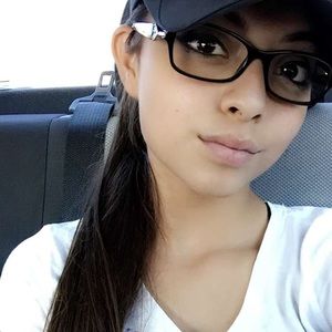 Meet your Posher, Jacklyn