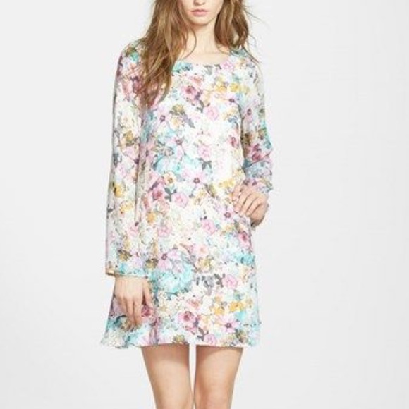 Mini long sleeve floral dress
