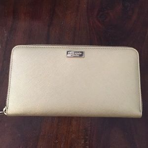 NEW Kate spade gold lacey wallet