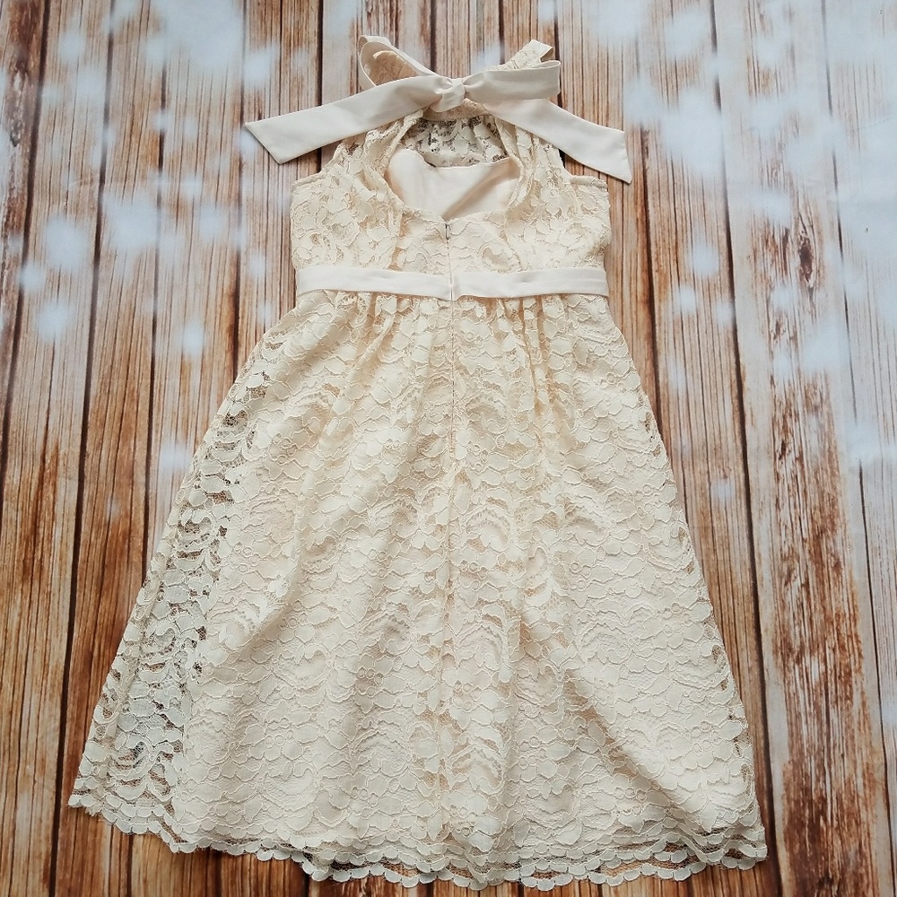 Girls sz 10 Lace Halter Flower Girl Dress - Picture 3 of 4