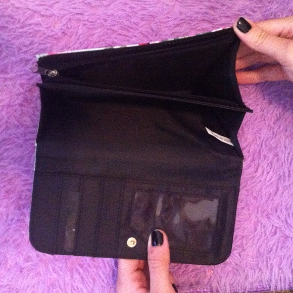 💐Floral wallet💐 - Picture 2 of 2