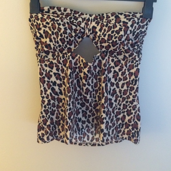 Victoria's Secret leopard print tankini top