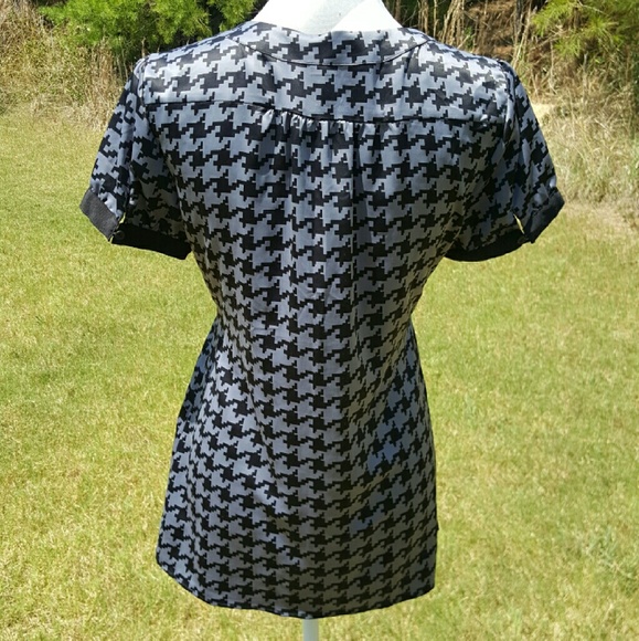 Sunny Leigh Hounds tooth baby doll top - Picture 2 of 4