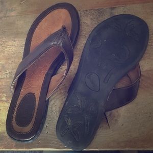 Born Women's leather sandals