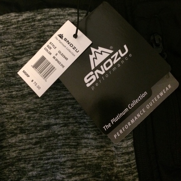 Snow Zip up jacket! Brand New .Tags still on - Picture 2 of 4