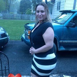 Meet your Posher, Claudia