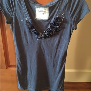 Abercrombie & Fitch tee