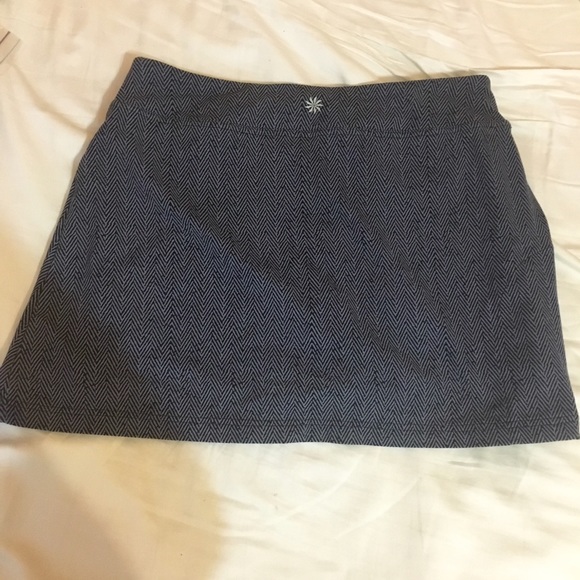 Gray Athleta tennis skirt