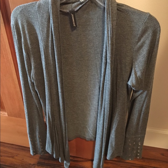 Cardigan with studded cuffs