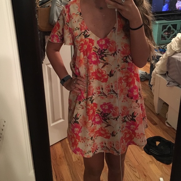Show me your Mumu Kylie Dress - Picture 2 of 2