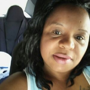 Meet your Posher, Nikki